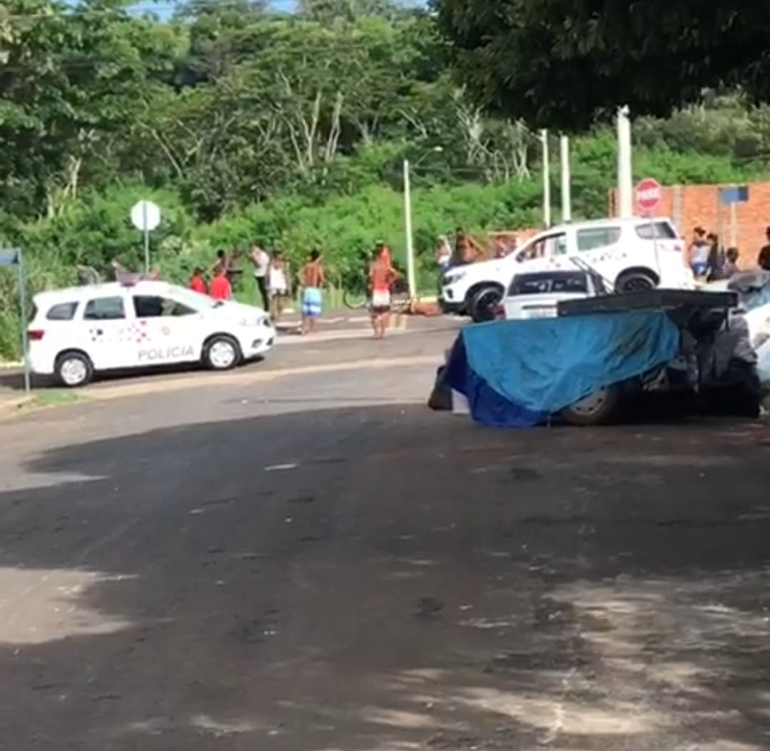 IRMÃOS SÃO MORTOS A TIROS EM GUARARAPES