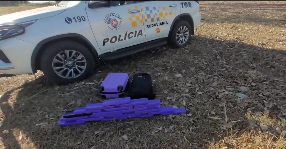 TOR prende jovem com 19 tijolos de maconha