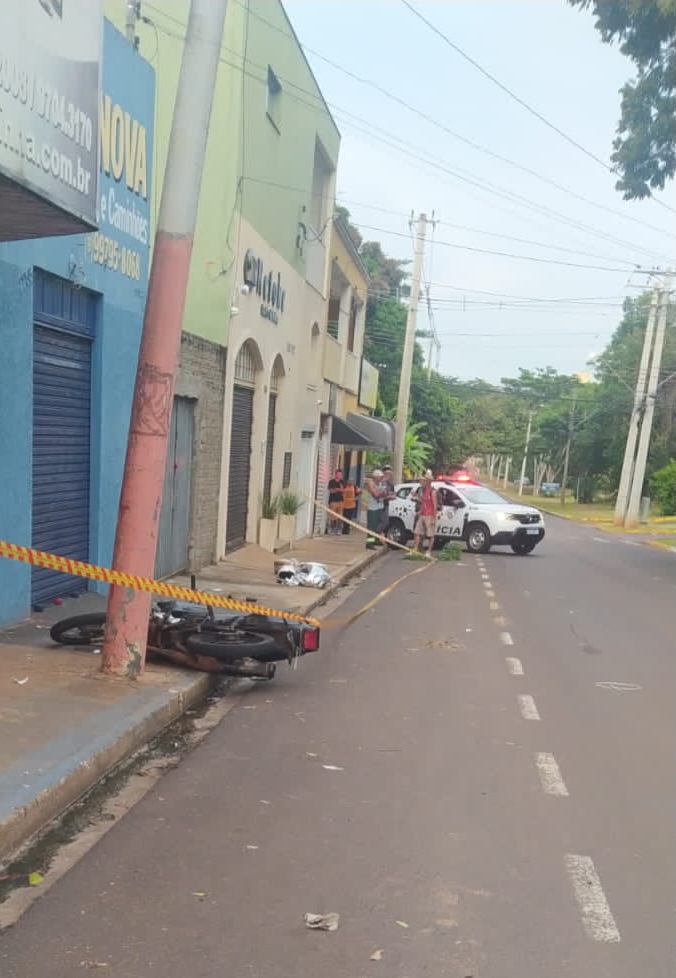 MULHER MORRE EM ACIDENTE NA RUA FUNDADORES EM ARAÇATUBA