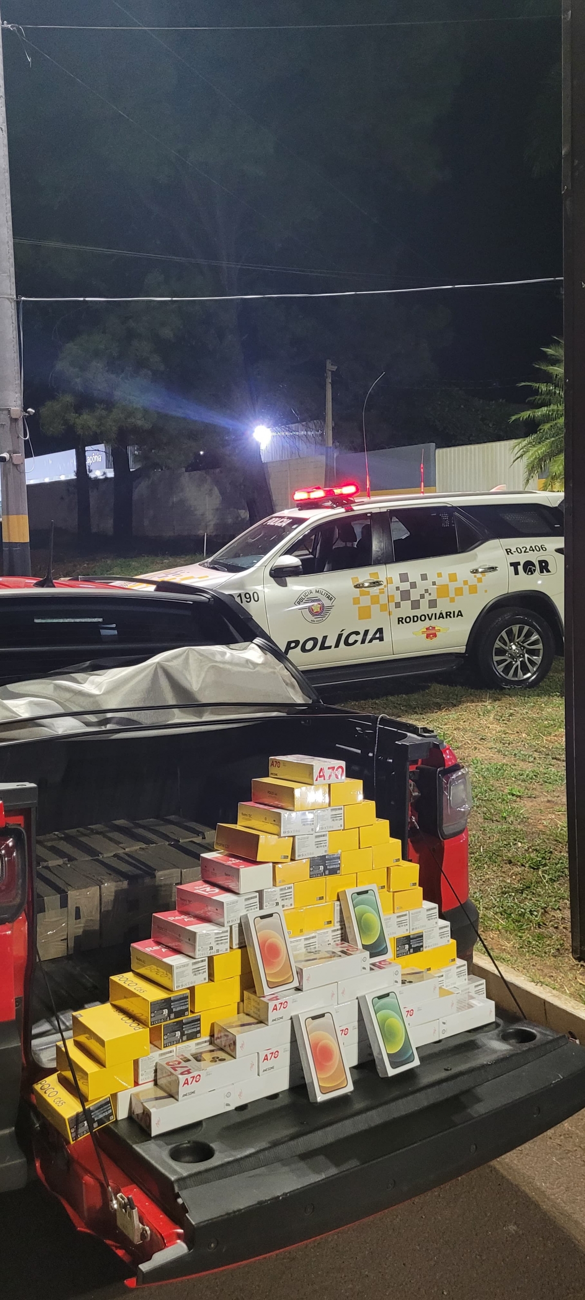 Polícia Militar Rodoviária apreende 214 celulares contrabandeados