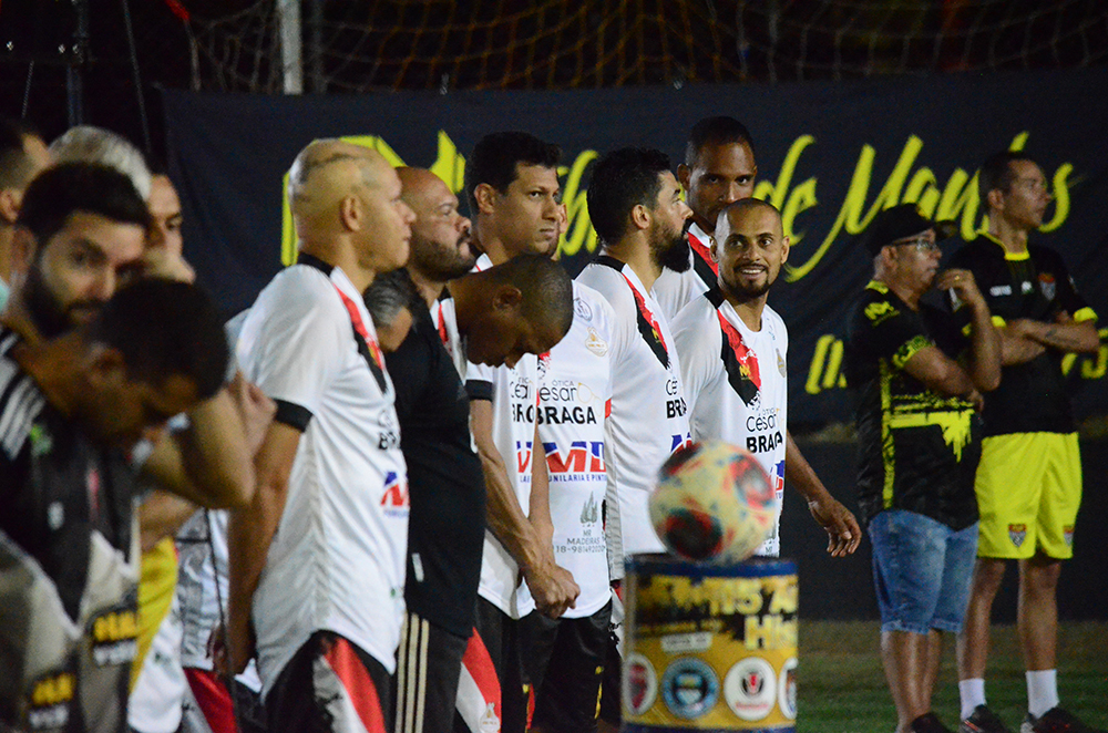 Começou na noite desta quarta feira (04), a copa Camisa 10 NX Veta 35.