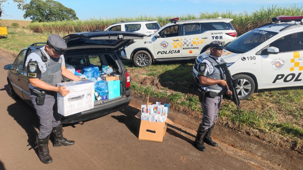 TOR prende homem por descaminho e apreende dois carros carregados com mercadorias estrangeiras, sem documentação fiscal.*