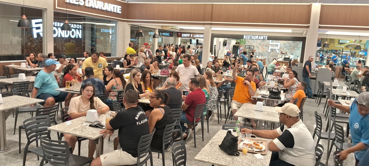 Rita Peres é atração principal no Rondon Ipanema 