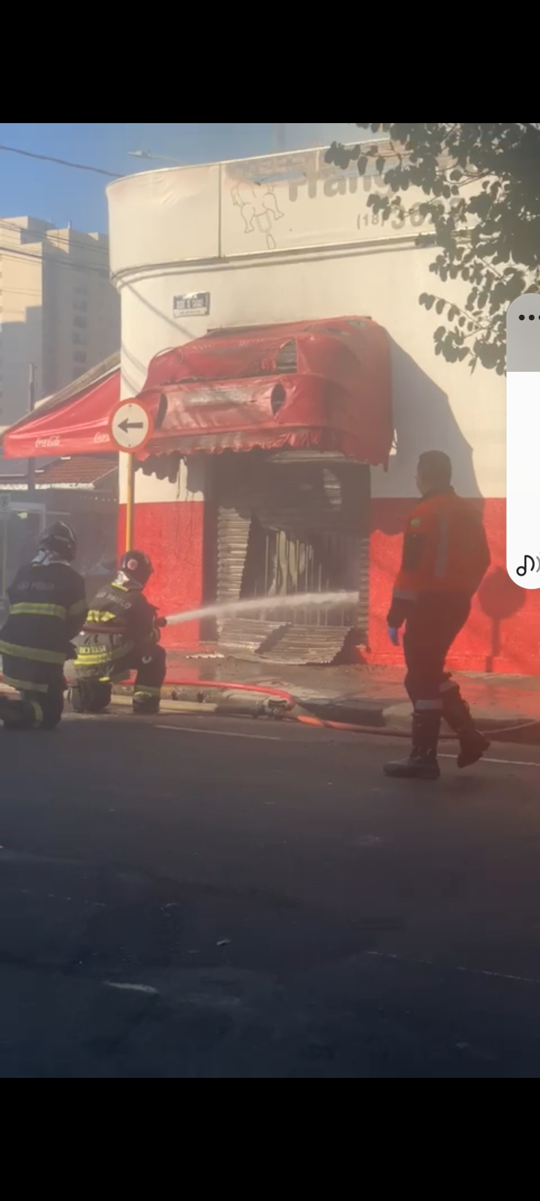 COMERCIO PEGA FOGO NO CENTRO DE ARAÇATUBA